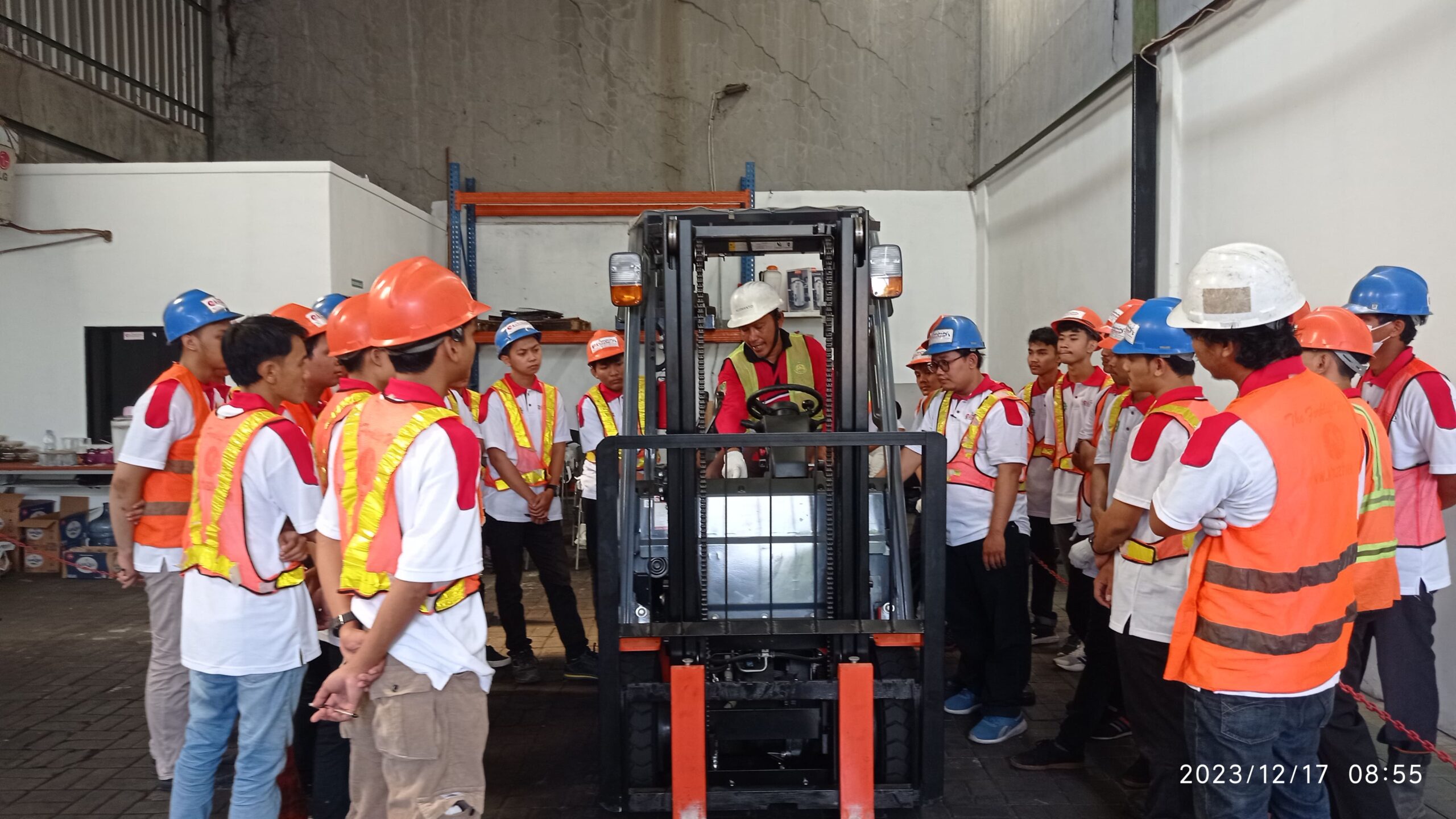 pelatihan sio forfklift bekasi